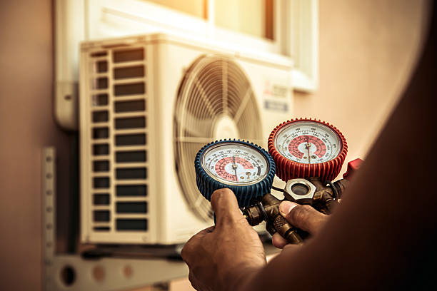 Professional Hvac technician working in Spencerville, NM